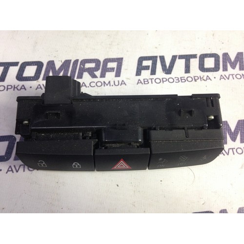 Кнопка аварийки Opel Insignia 2008-2013 13324594